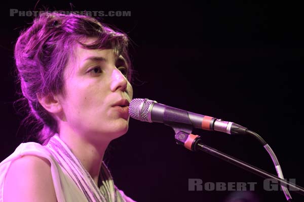 JULIA HOLTER - 2012-05-29 - PARIS - Trabendo - 